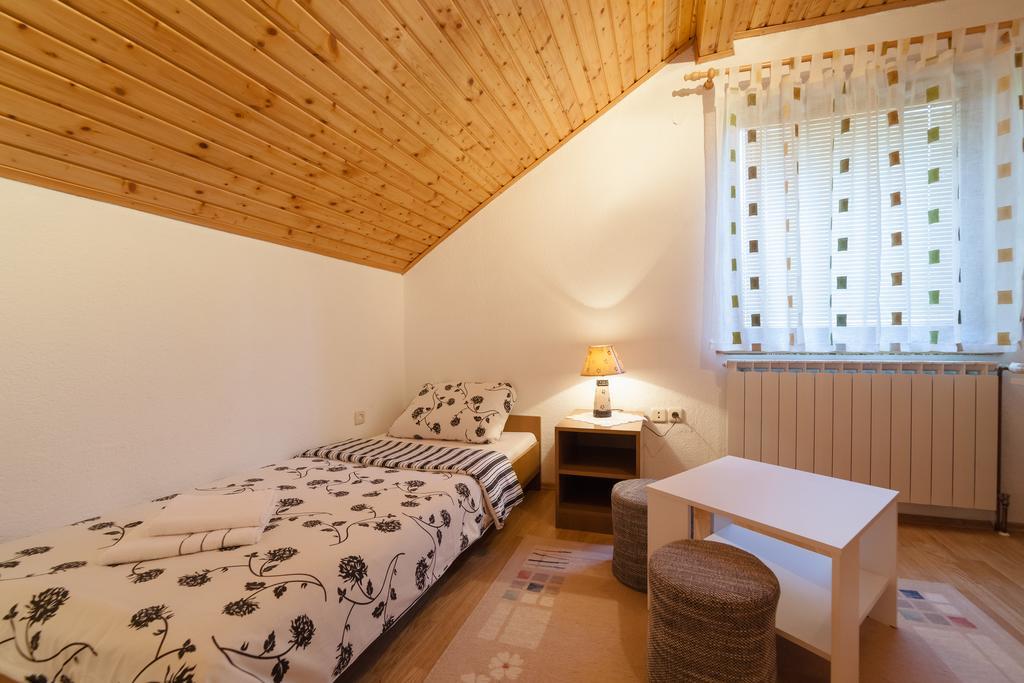 Apartment Luketić Slunj Bagian luar foto